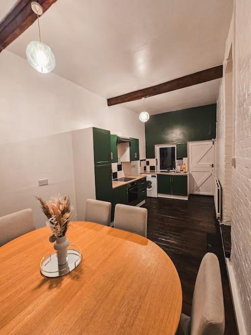 Spacious House In イプスウィッチ エクステリア 写真